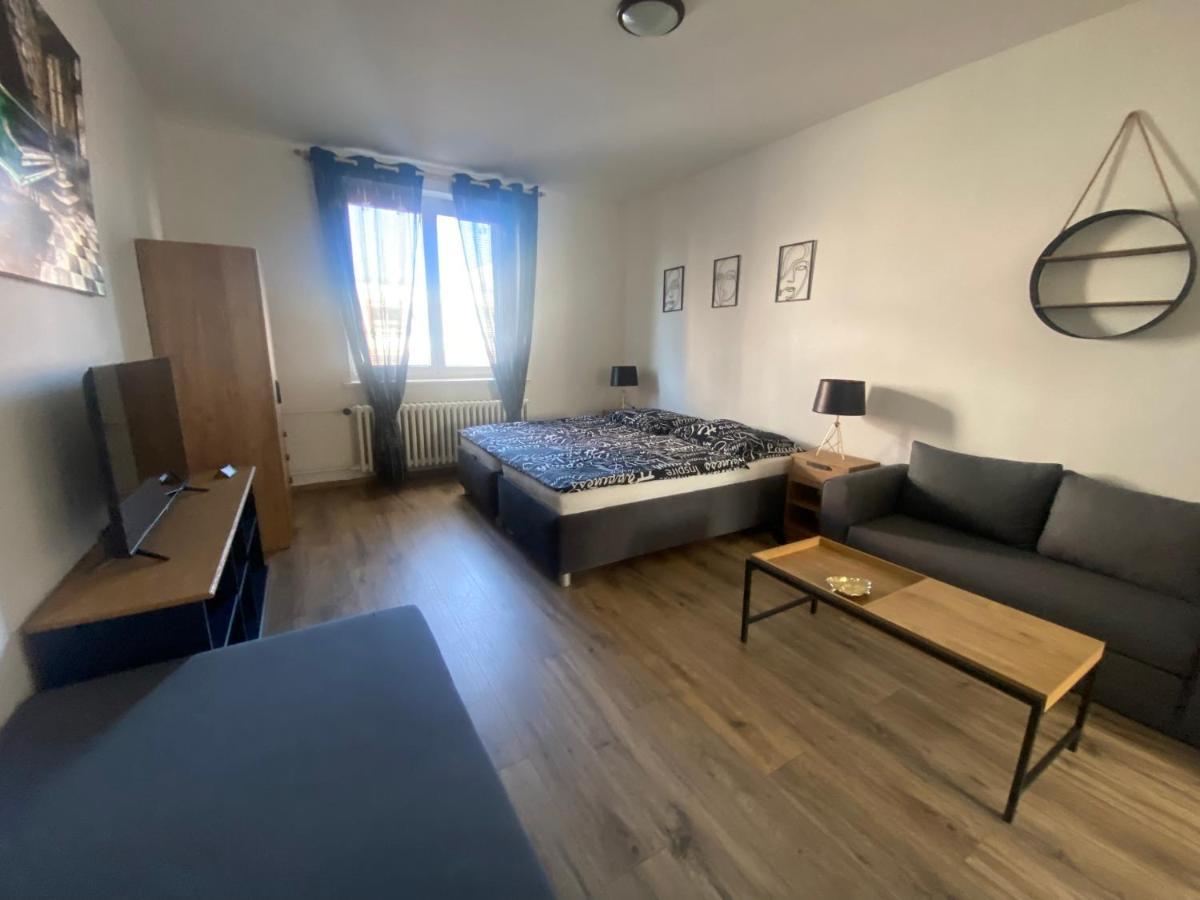 Cerna Ruze - Apartman 4 플젠 외부 사진